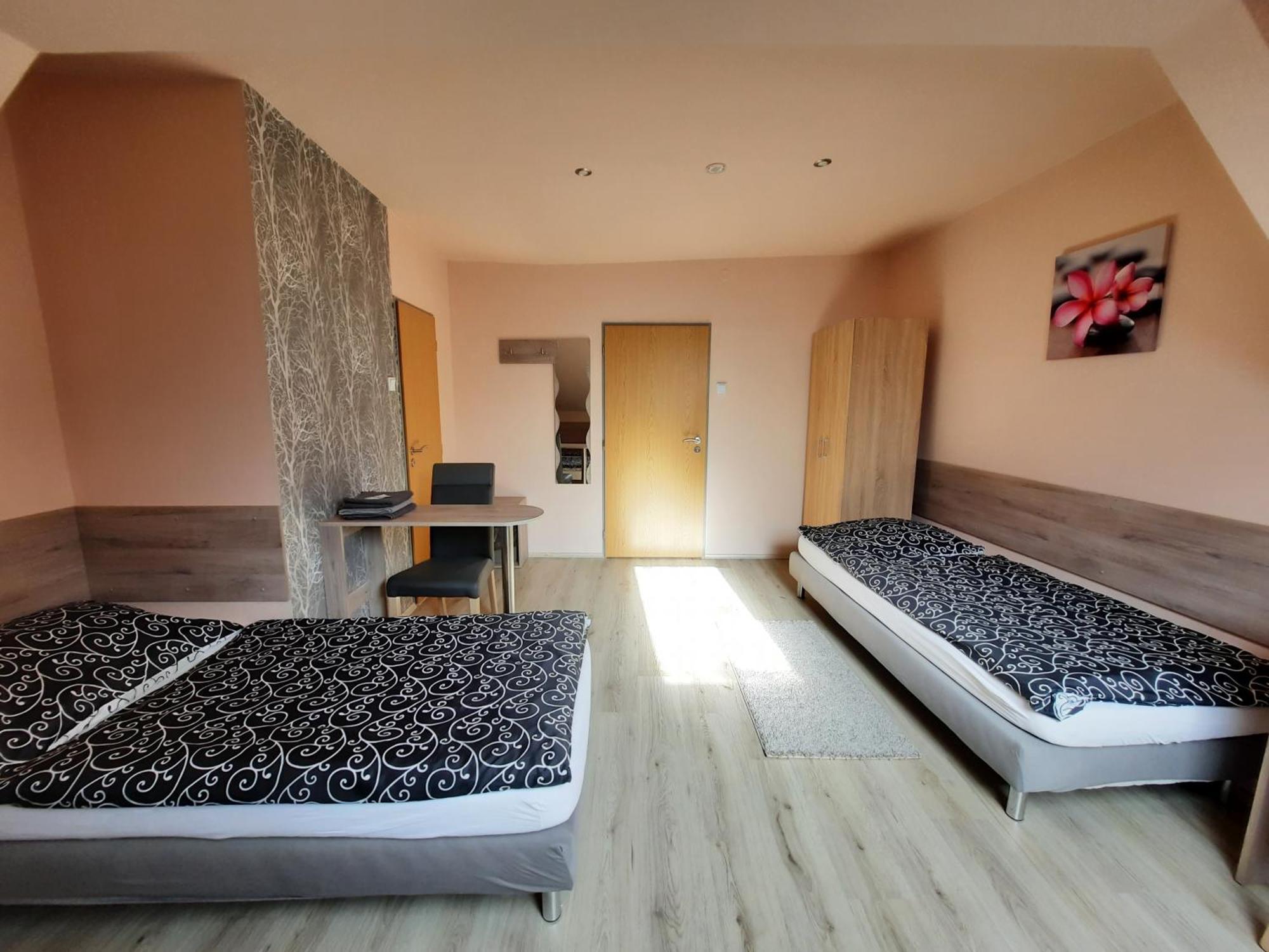 Stříbro 燕麦旅馆酒店 外观 照片