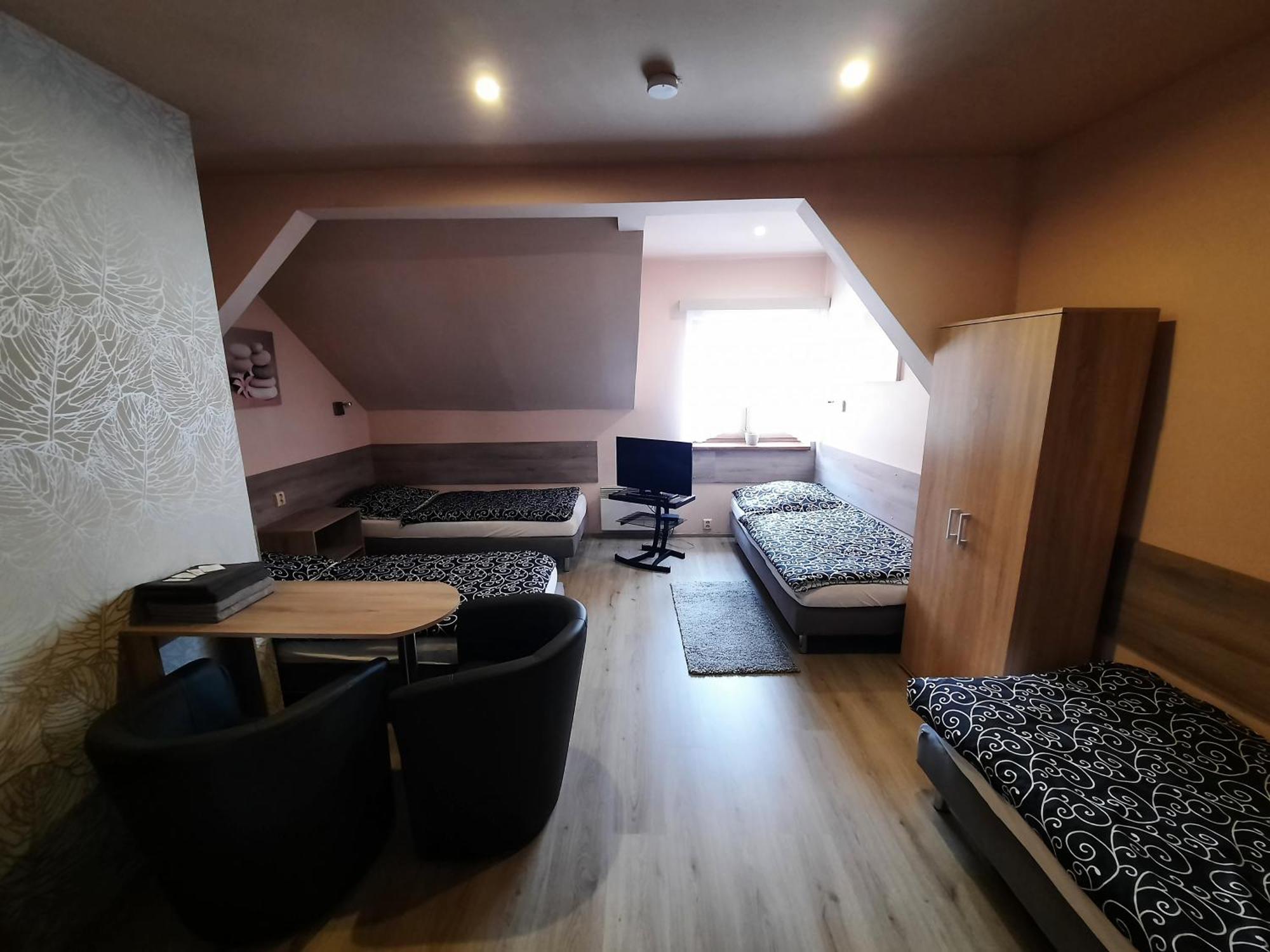 Stříbro 燕麦旅馆酒店 外观 照片